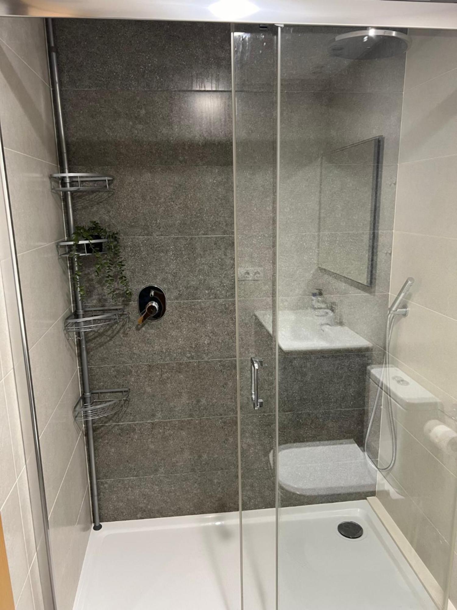 Apartament Habitacion Doble Con Bano Privado Walencja Zewnętrze zdjęcie